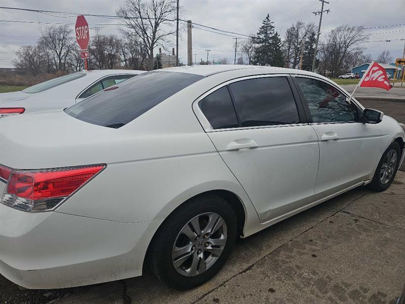 Honda Accord SE Sedan AT 2011