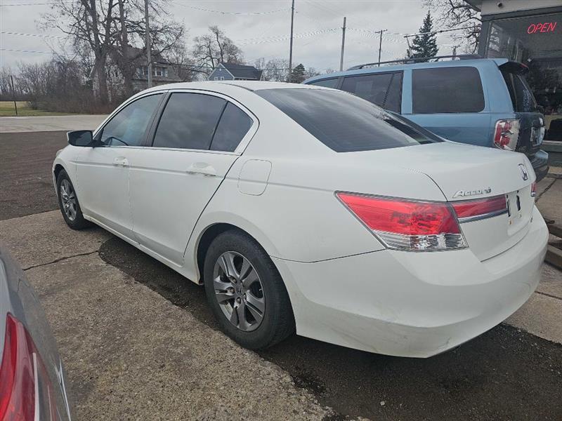 Honda Accord SE Sedan AT 2011