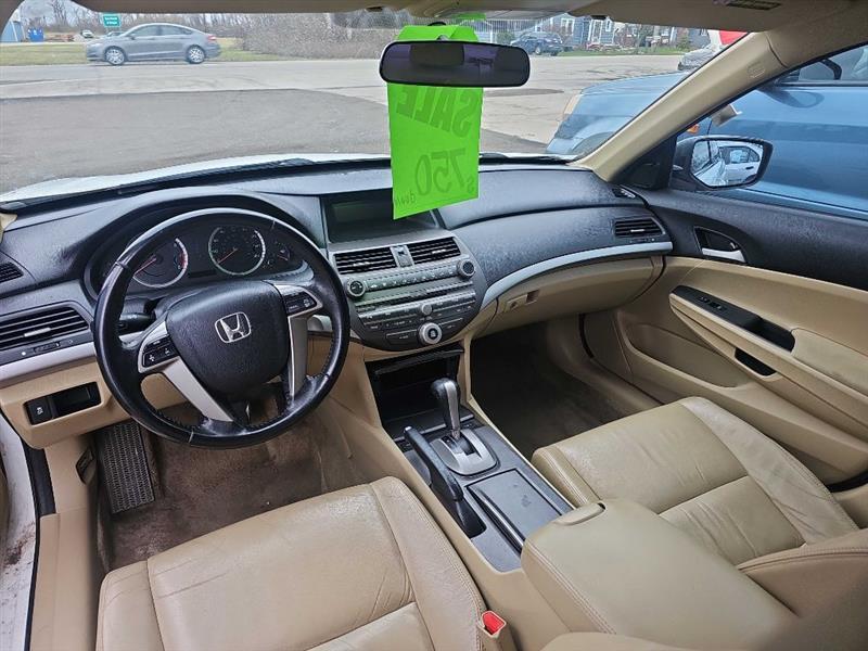 Honda Accord SE Sedan AT 2011