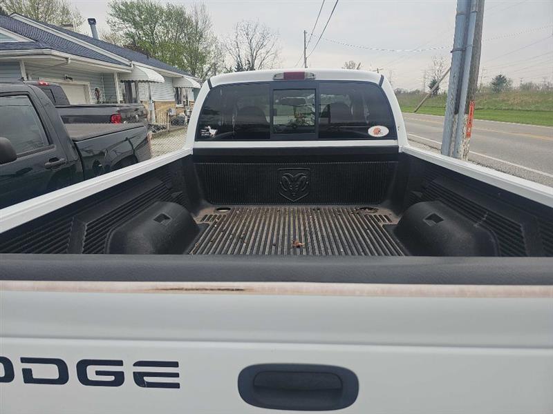Dodge Dakota SLT Club Cab 2WD 2002