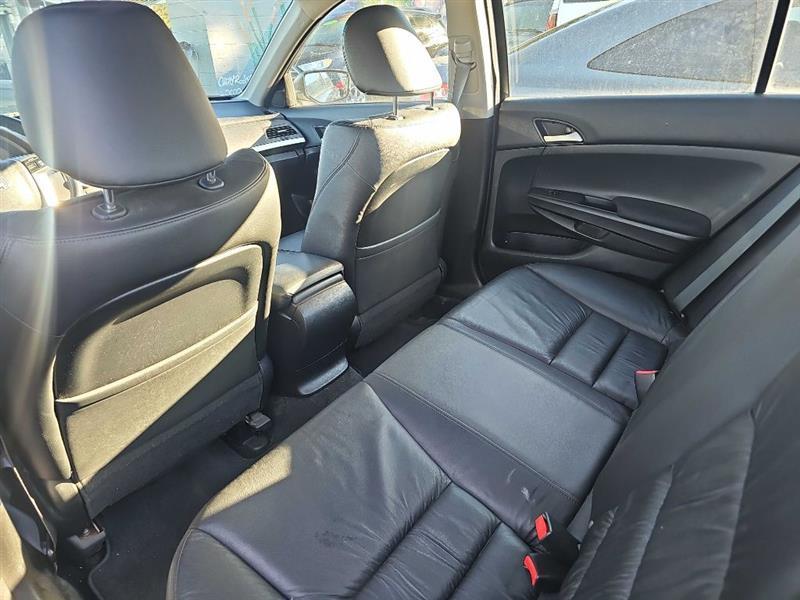 Honda Accord SE Sedan AT 2012
