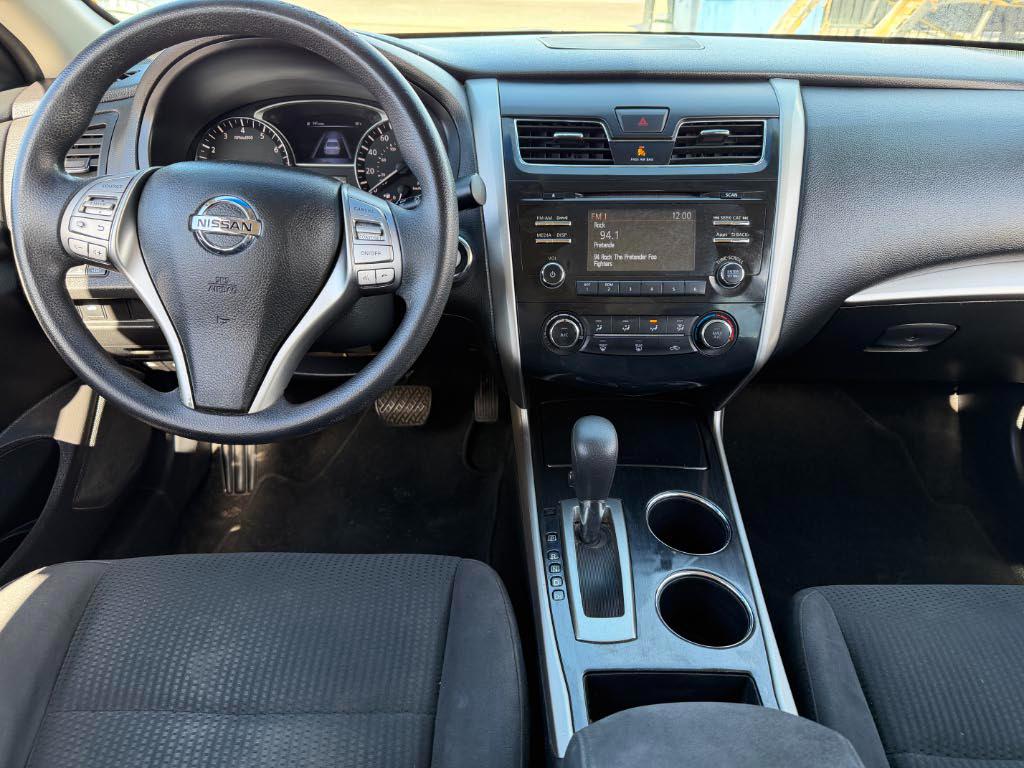 Nissan Altima 2.5 S 2014