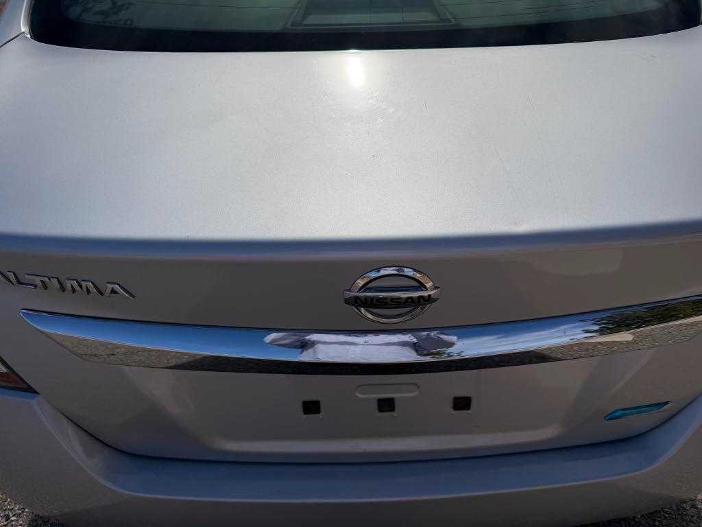 Nissan Altima 2.5 S 2014