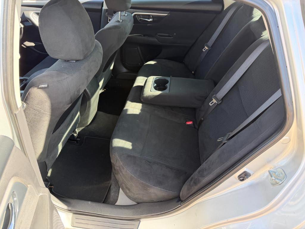 Nissan Altima 2.5 S 2014