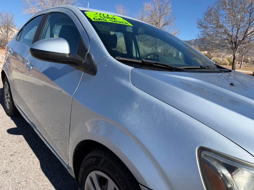 Chevrolet Sonic LS 2017