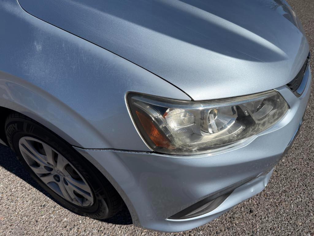 Chevrolet Sonic LS 2017