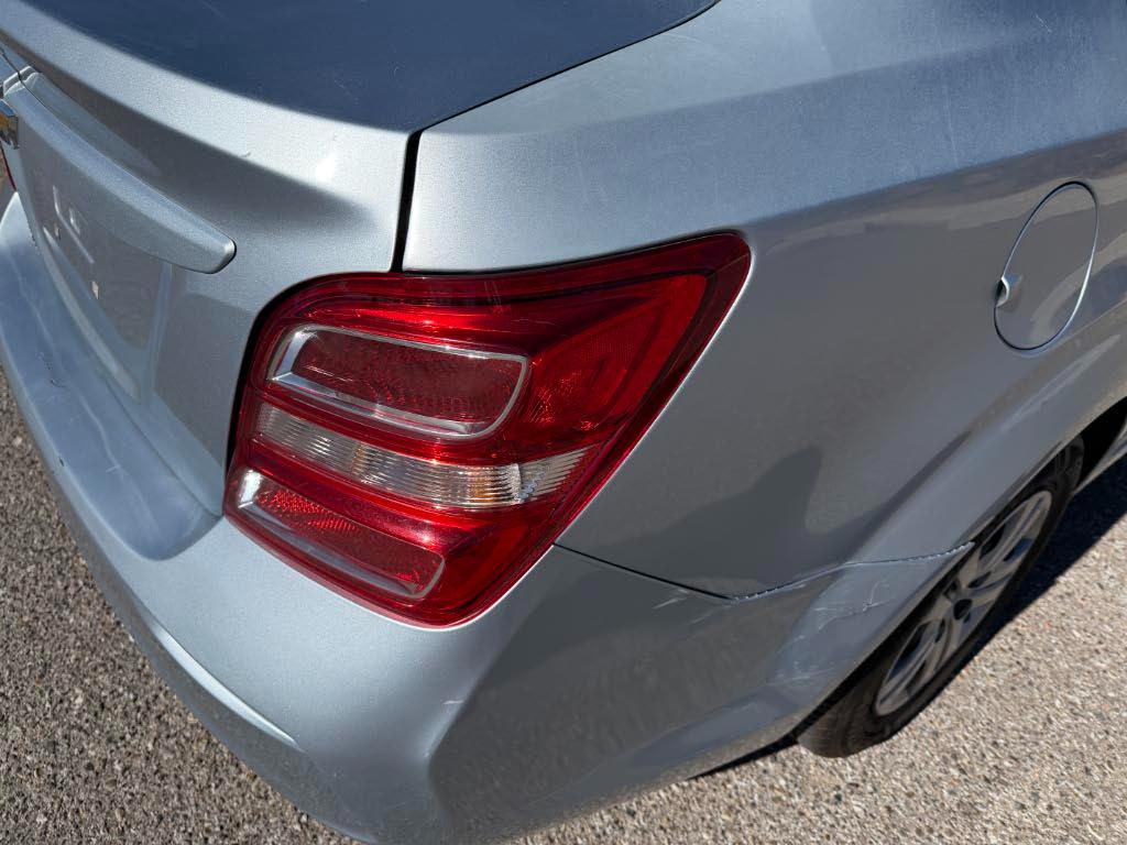 Chevrolet Sonic LS 2017