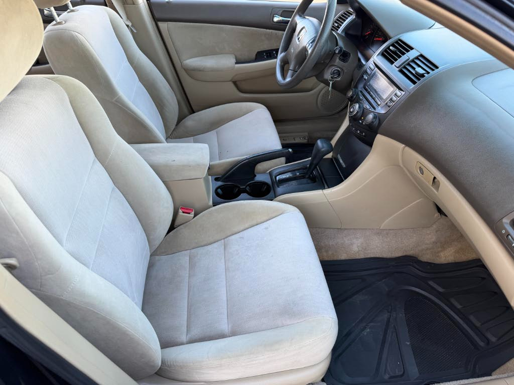 Honda Accord LX 2003