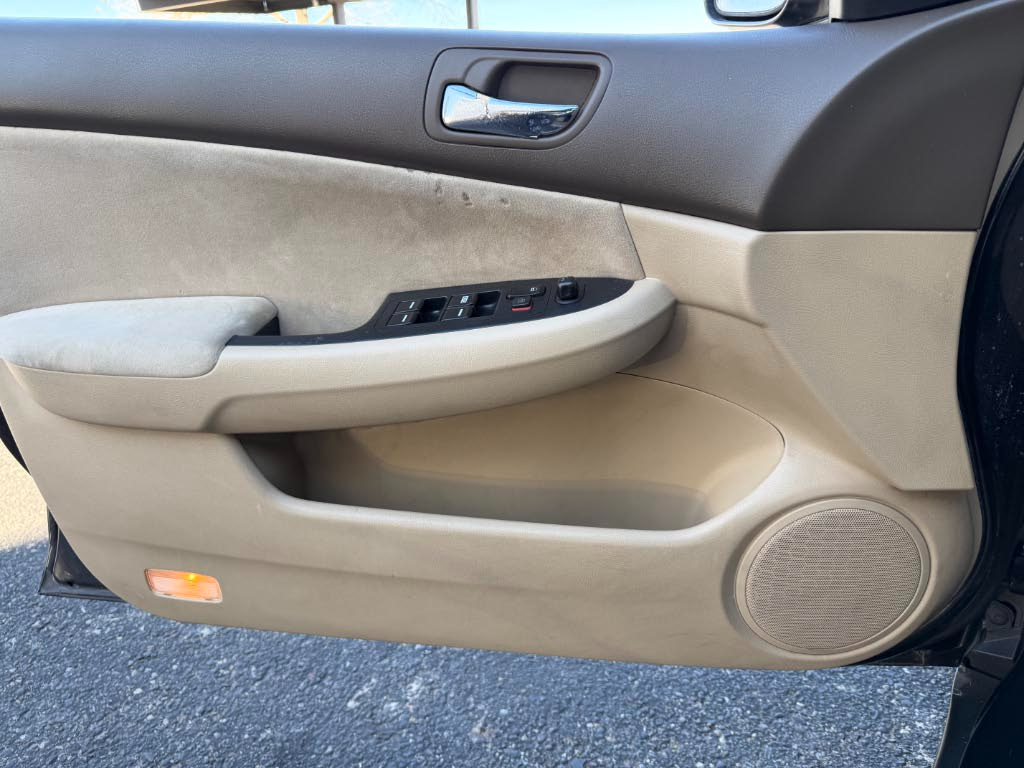 Honda Accord LX 2003