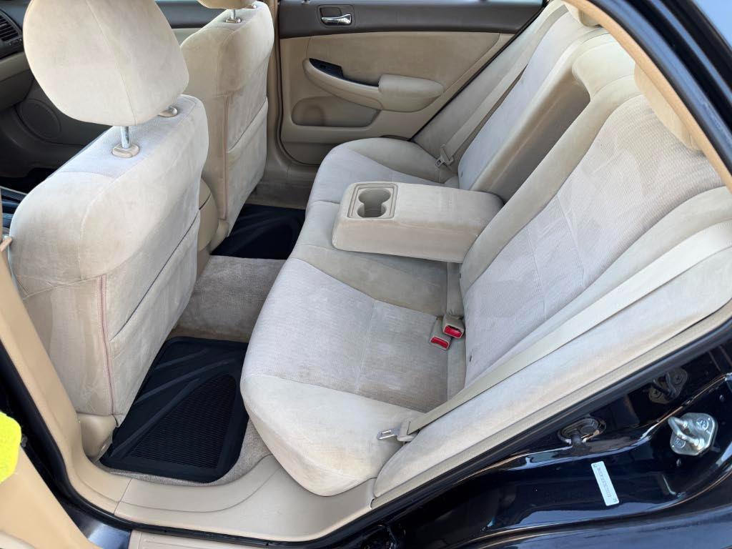 Honda Accord LX 2003