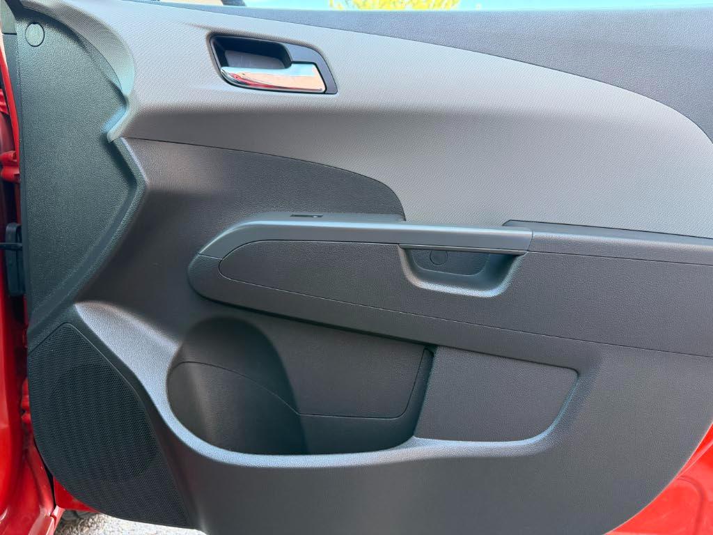 Chevrolet Sonic LT 2013