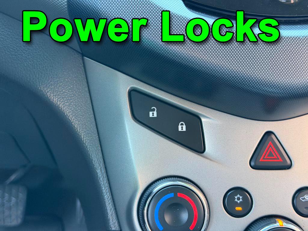 Chevrolet Sonic LT 2013