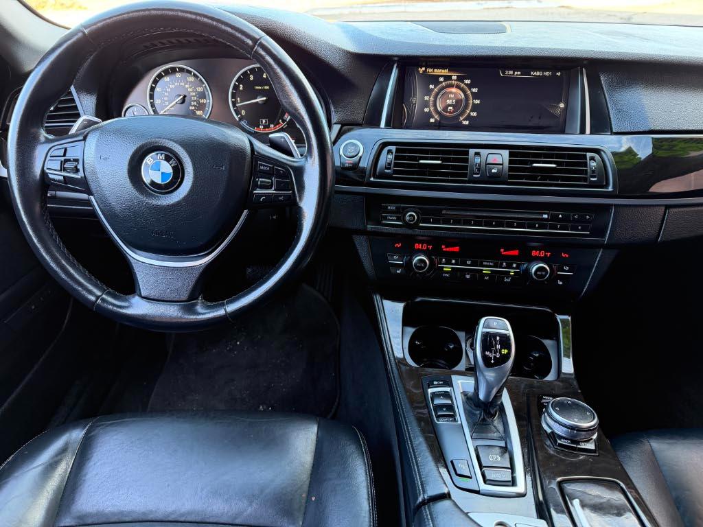 BMW 5-Series 535i 2016