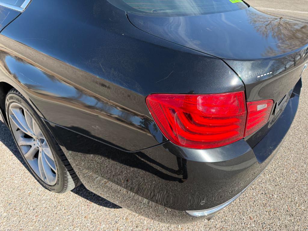 BMW 5-Series 535i 2016