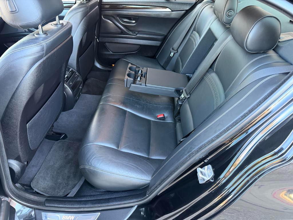 BMW 5-Series 535i 2016