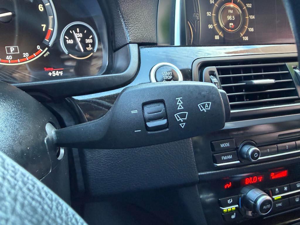 BMW 5-Series 535i 2016