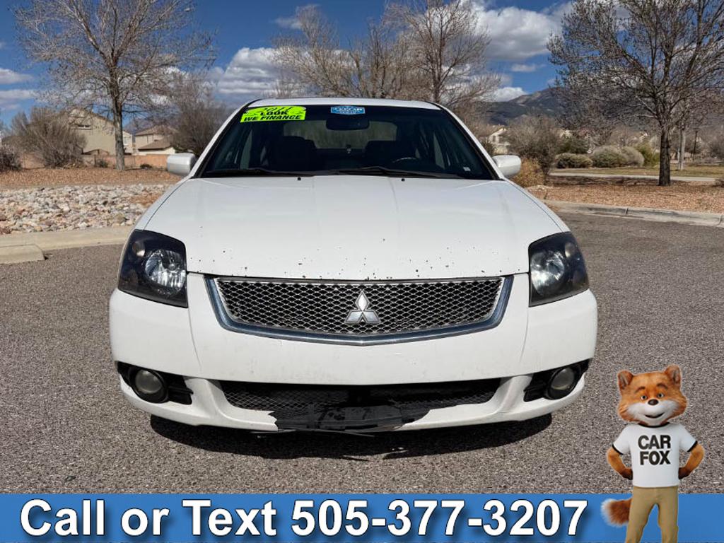 Mitsubishi Galant ES 2011