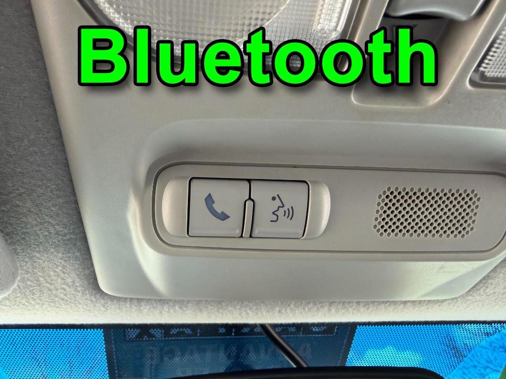 Mitsubishi Galant ES 2011