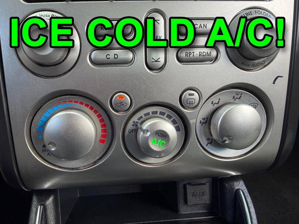 Mitsubishi Galant ES 2011