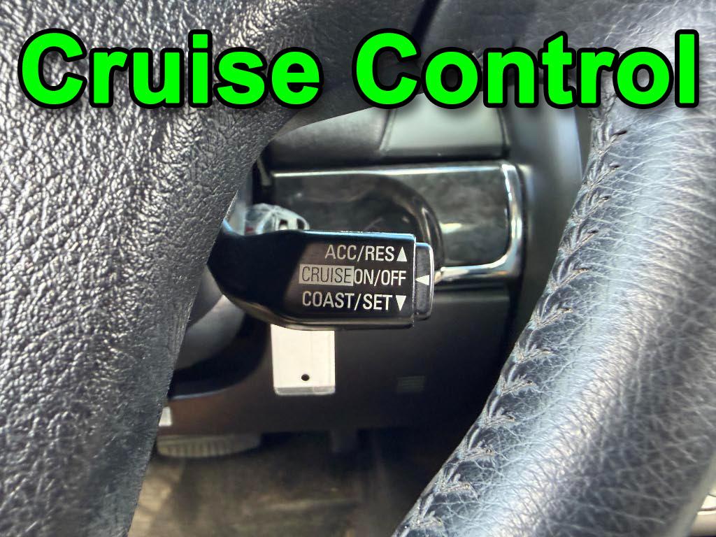 Mitsubishi Galant ES 2011