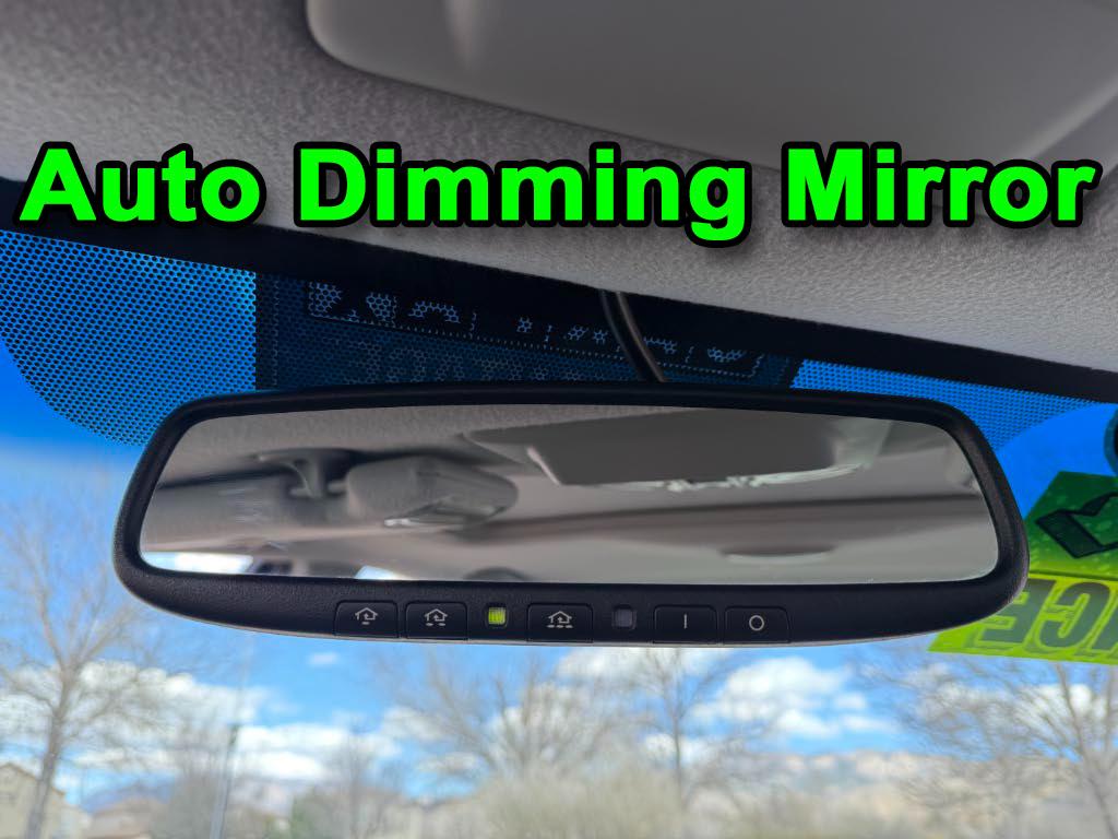 Mitsubishi Galant ES 2011