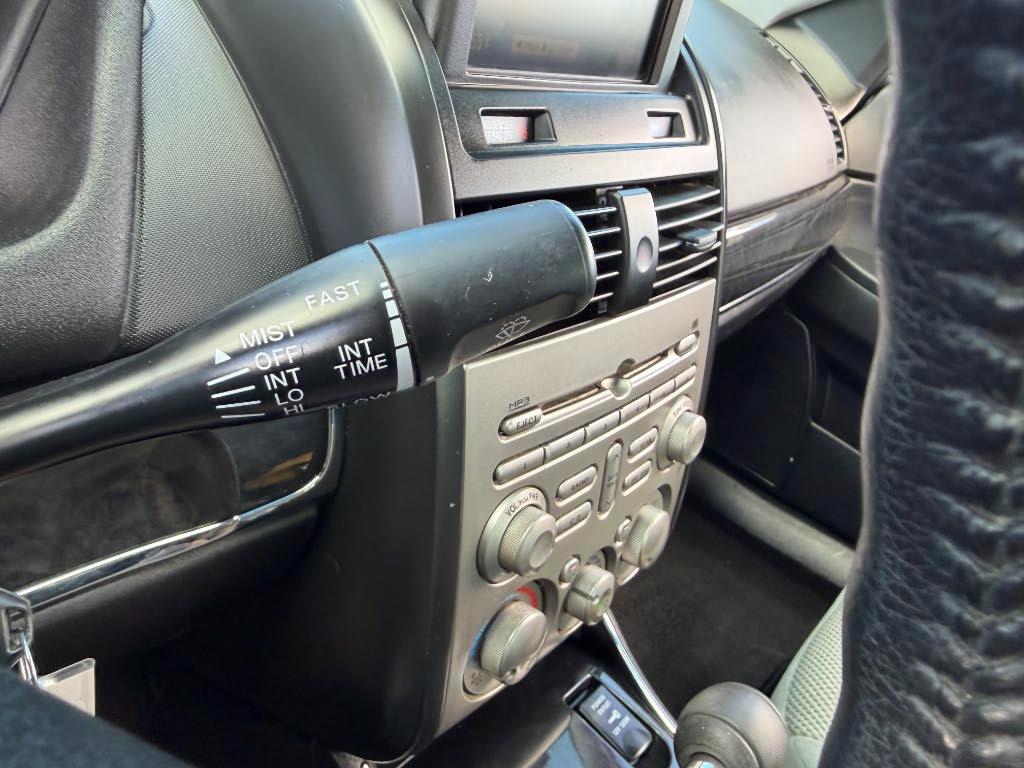 Mitsubishi Galant ES 2011