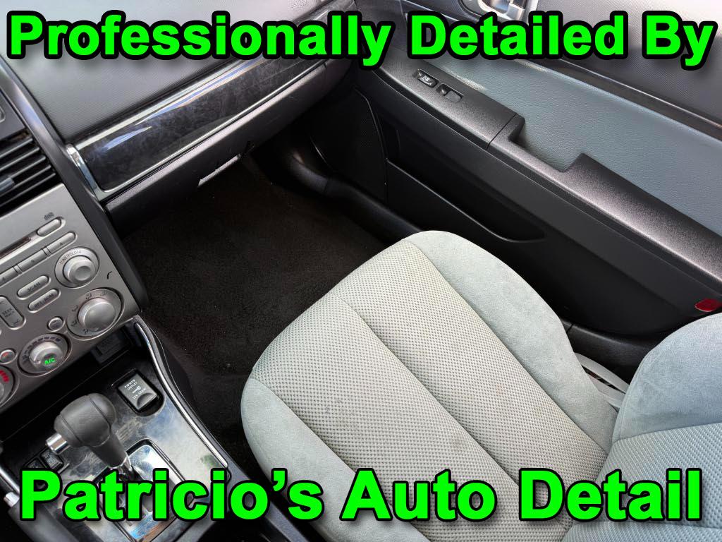 Mitsubishi Galant ES 2011