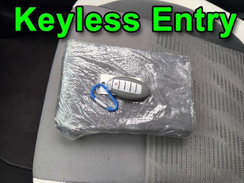 Nissan Versa SV 2021