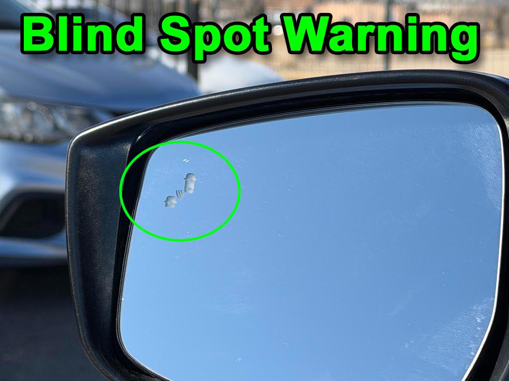 Nissan Versa SV 2021