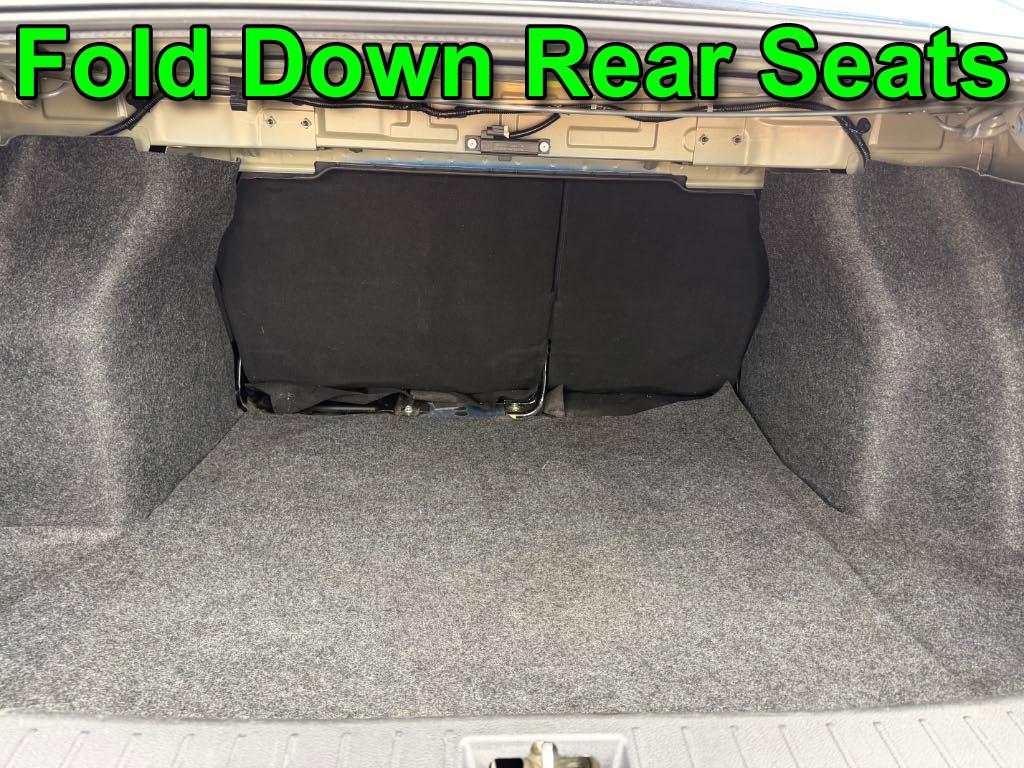 Nissan Versa SV 2021