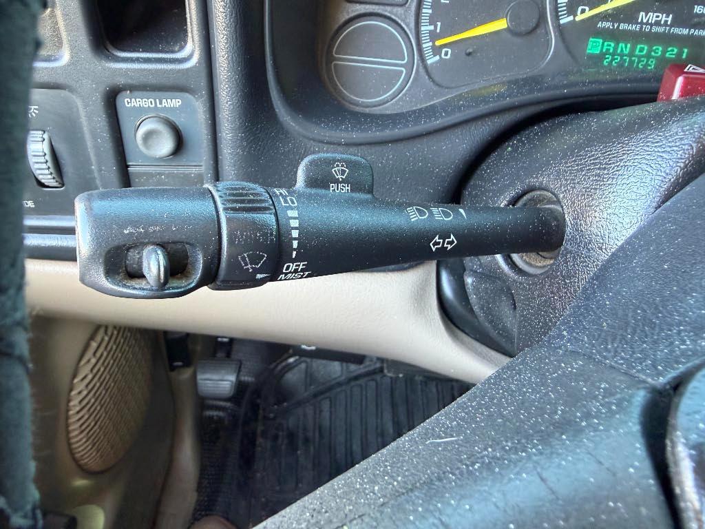 Chevrolet Silverado 1500  2001