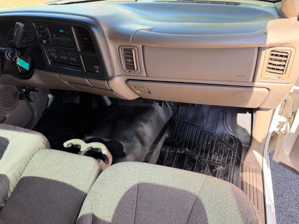 Chevrolet Silverado 1500  2001