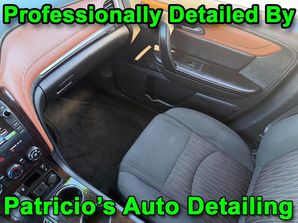 Chevrolet Traverse LT 2015