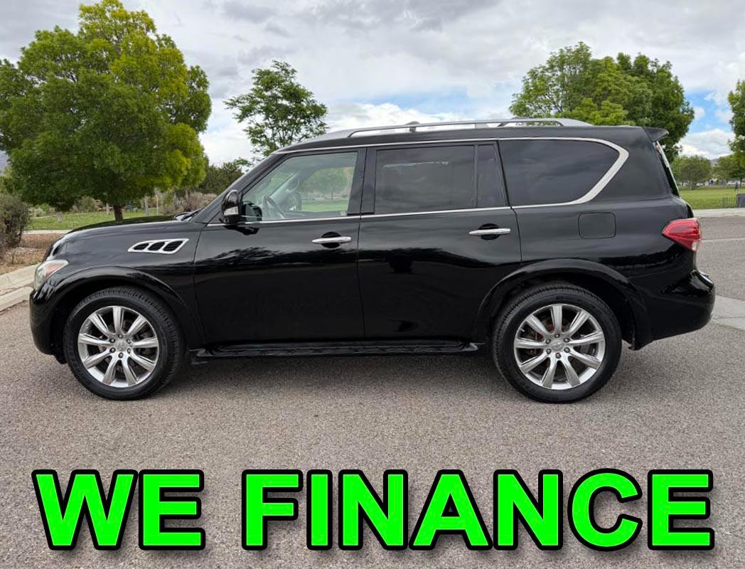 Infiniti QX56  2012