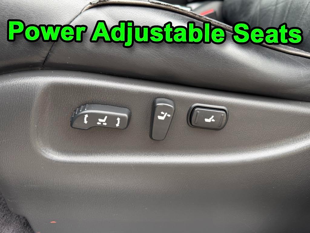 Infiniti QX56  2012
