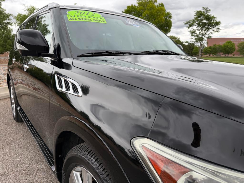 Infiniti QX56  2012
