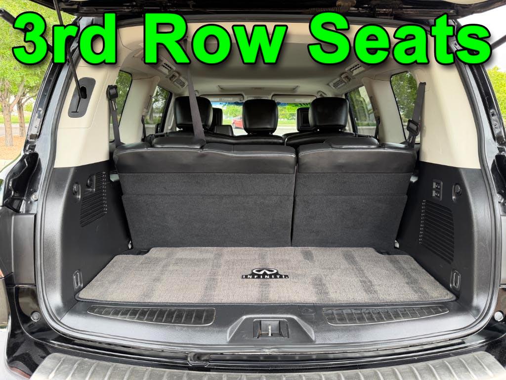 Infiniti QX56  2012