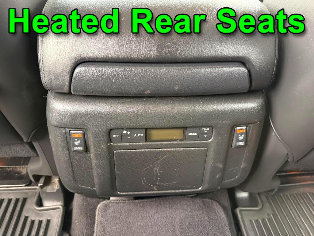 Infiniti QX56  2012