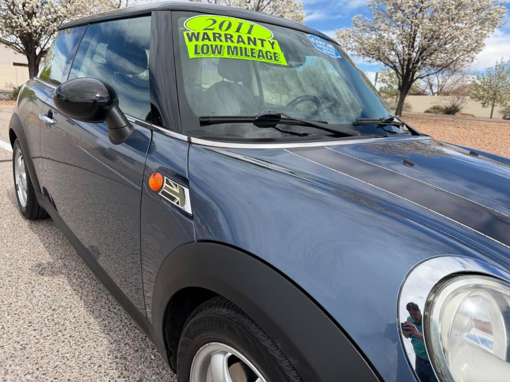 MINI Cooper 3-Door 2011