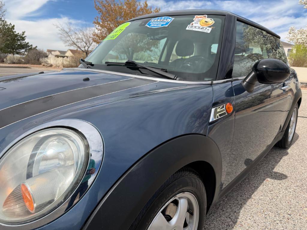 MINI Cooper 3-Door 2011