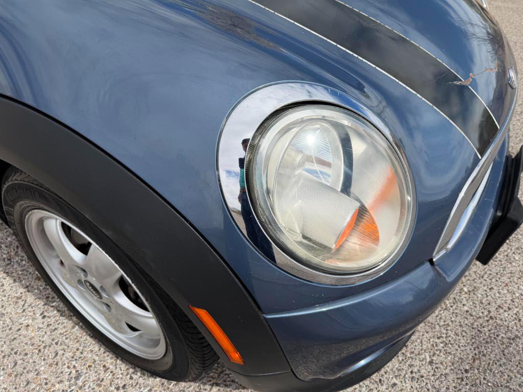 MINI Cooper 3-Door 2011