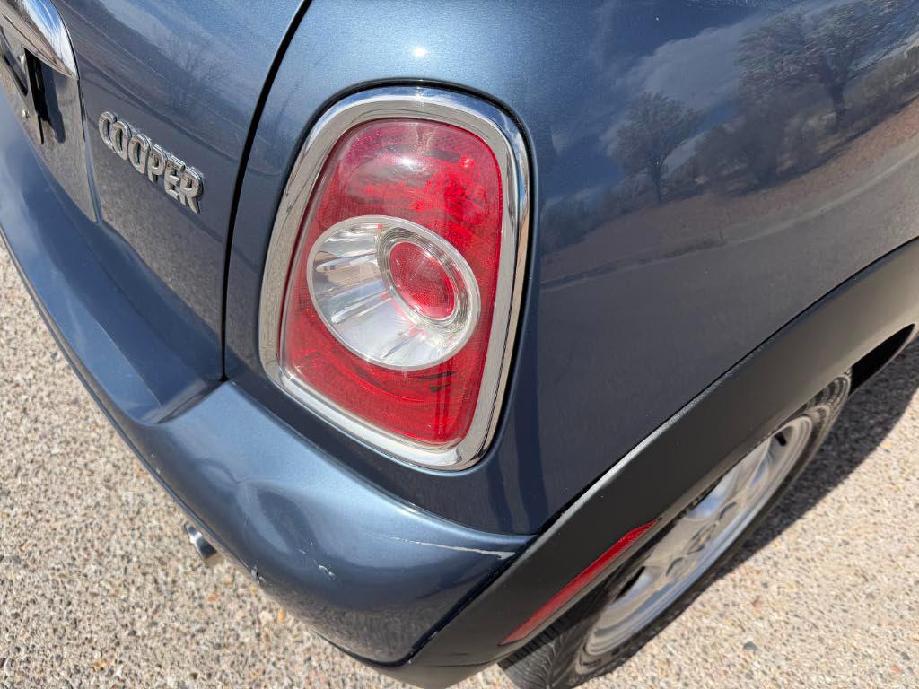 MINI Cooper 3-Door 2011