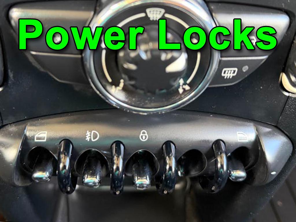 MINI Cooper 3-Door 2011