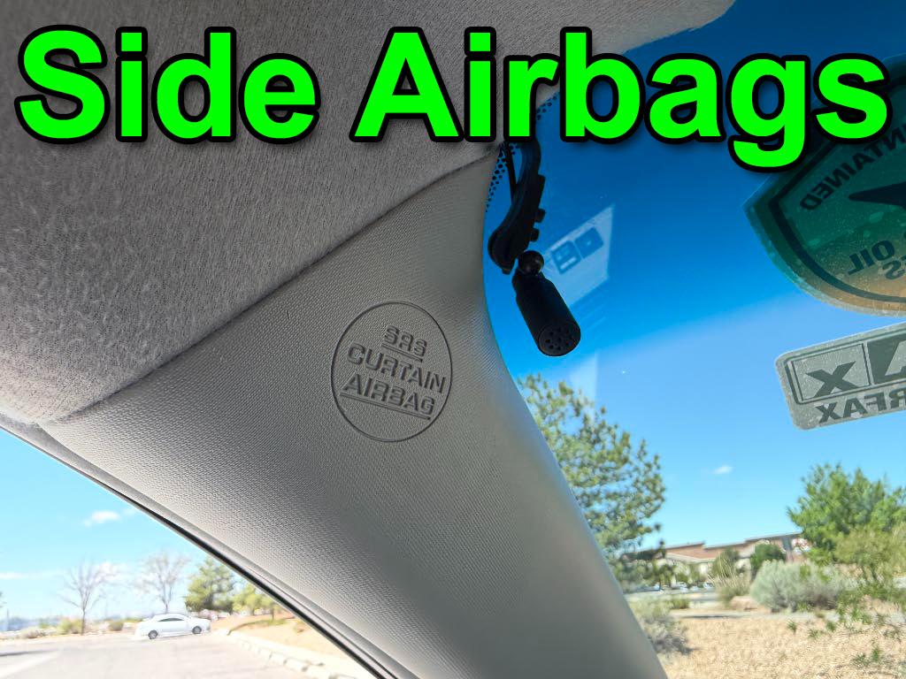 Toyota Sienna XLE FWD 8-Passenger V6 2012