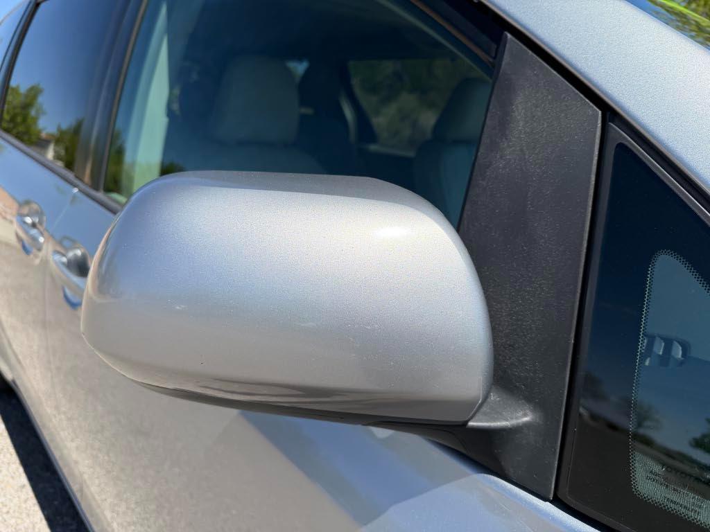 Toyota Sienna XLE FWD 8-Passenger V6 2012