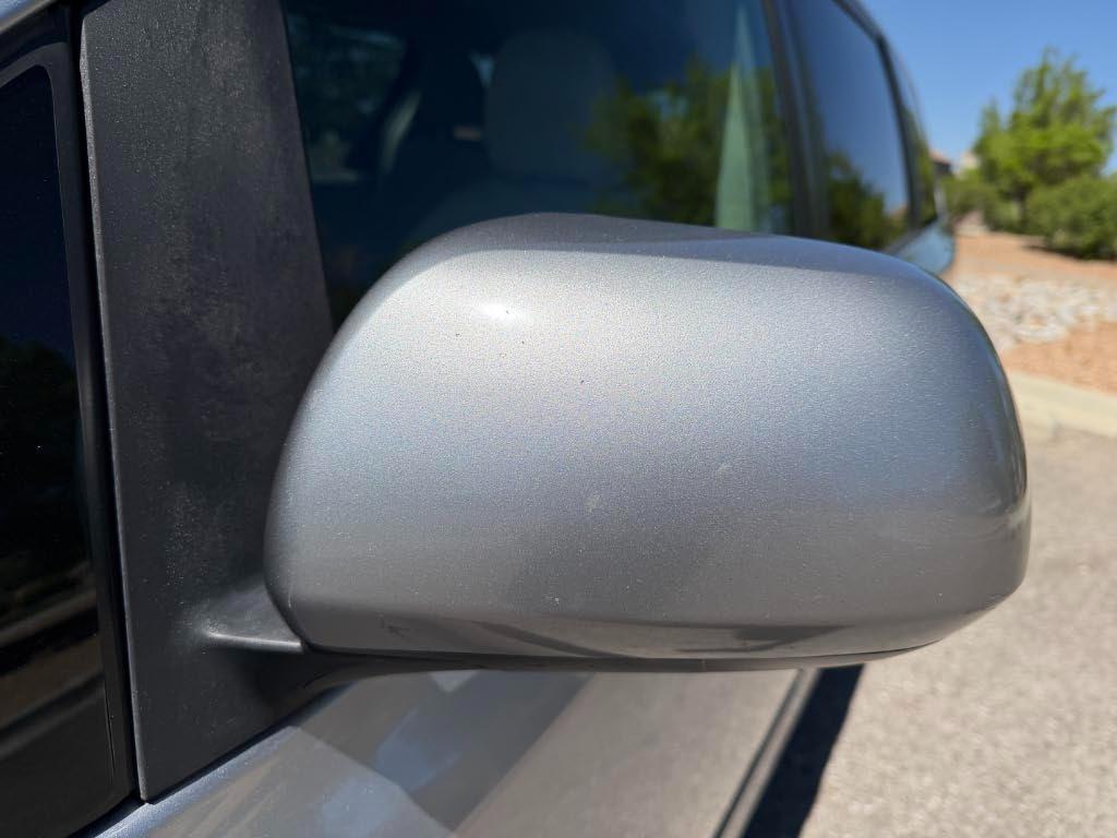 Toyota Sienna XLE FWD 8-Passenger V6 2012