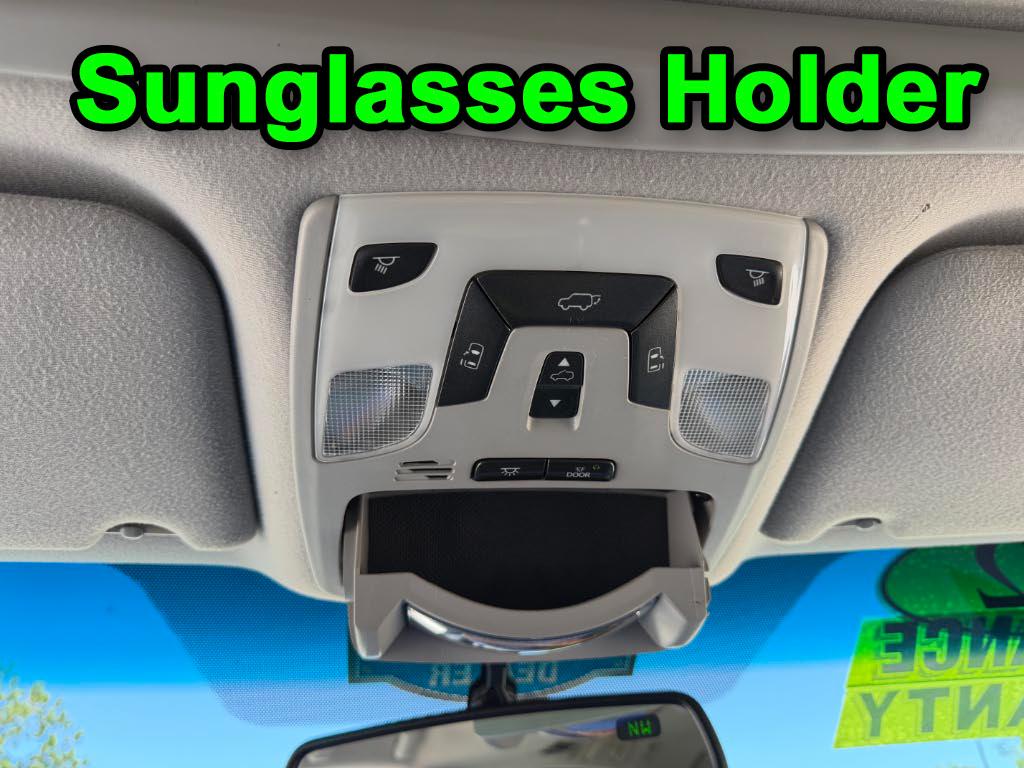 Toyota Sienna XLE FWD 8-Passenger V6 2012