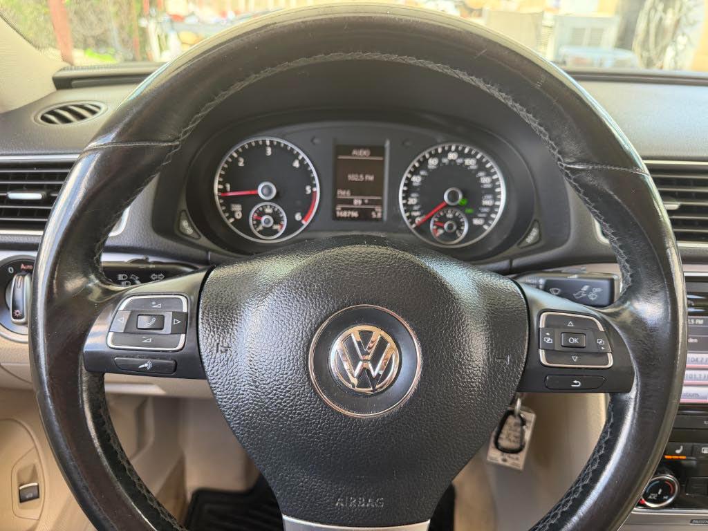 Volkswagen Passat  2014