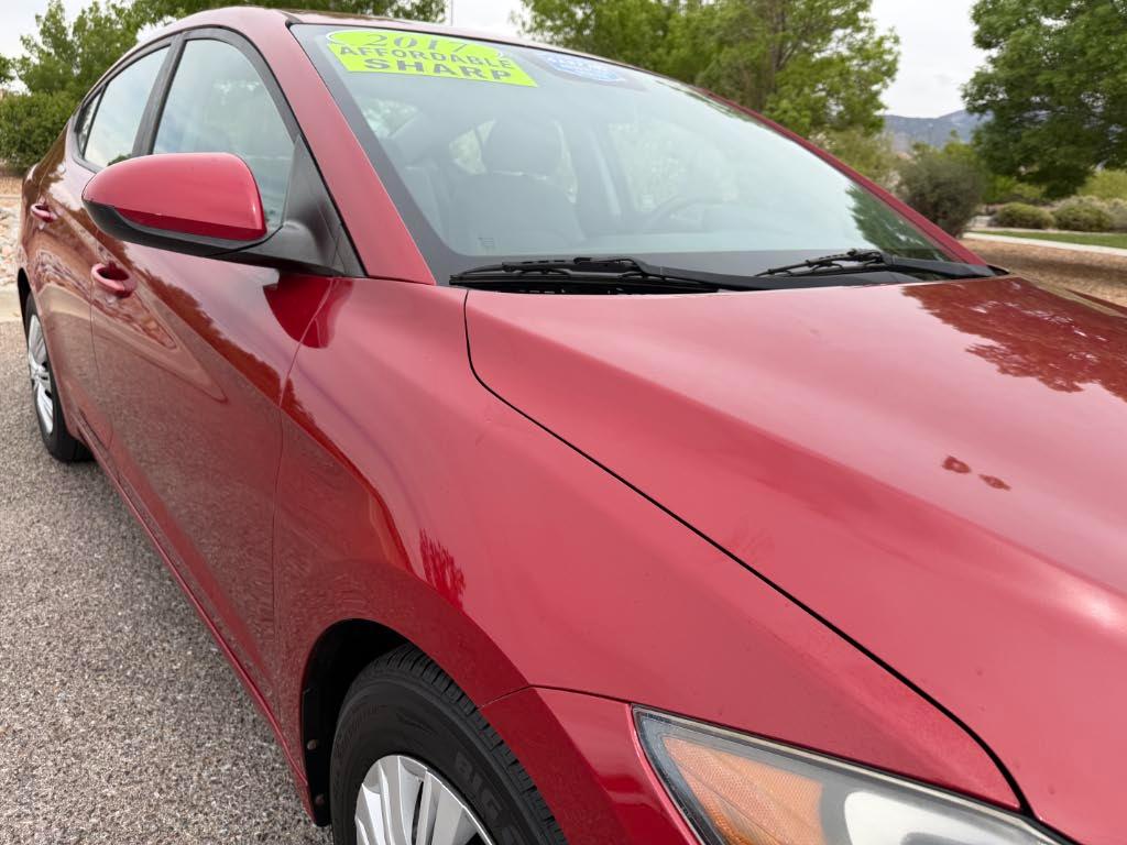 Hyundai Elantra SE 2017