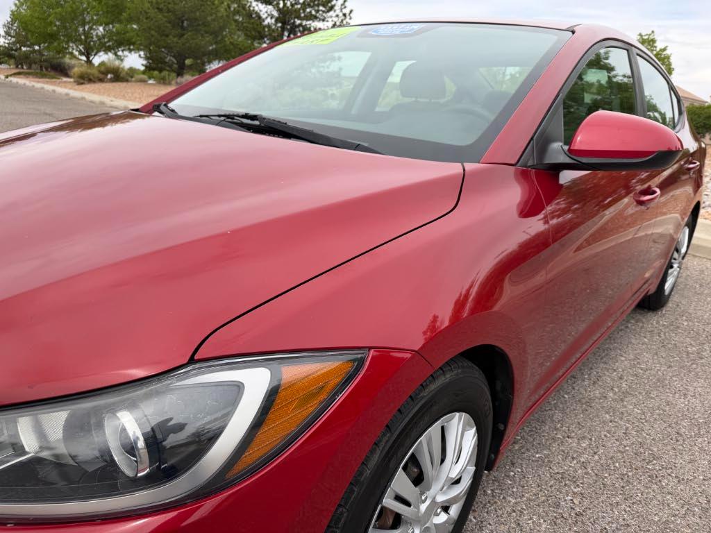 Hyundai Elantra SE 2017